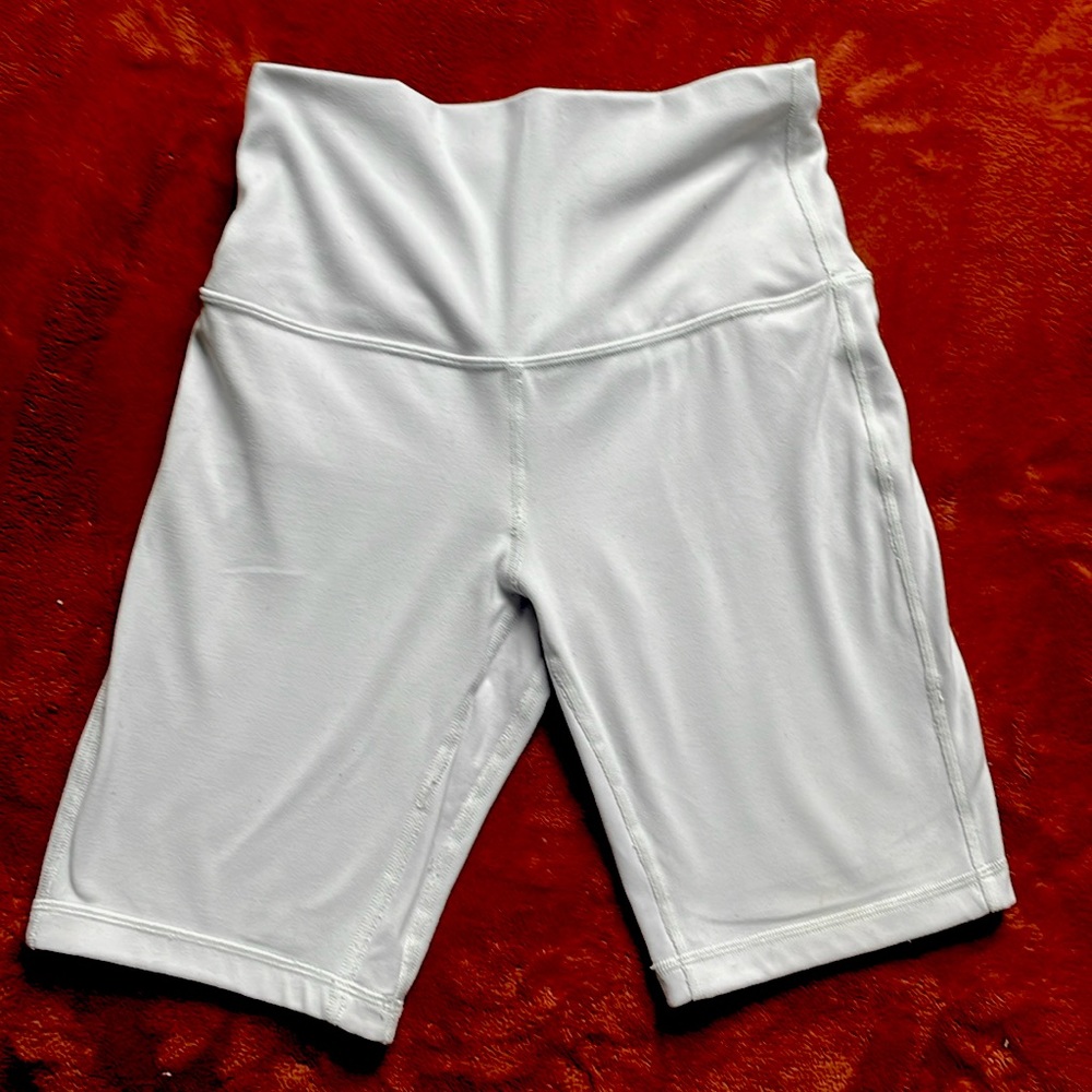 Lululemon white biker shorts